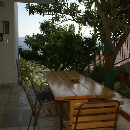 公寓 By The Sea Duce, Omis - 945